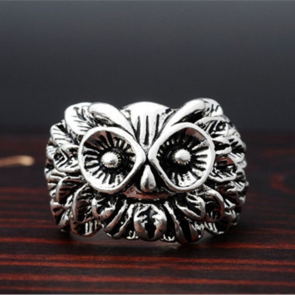 Vintage Miao Silver Owl Ring